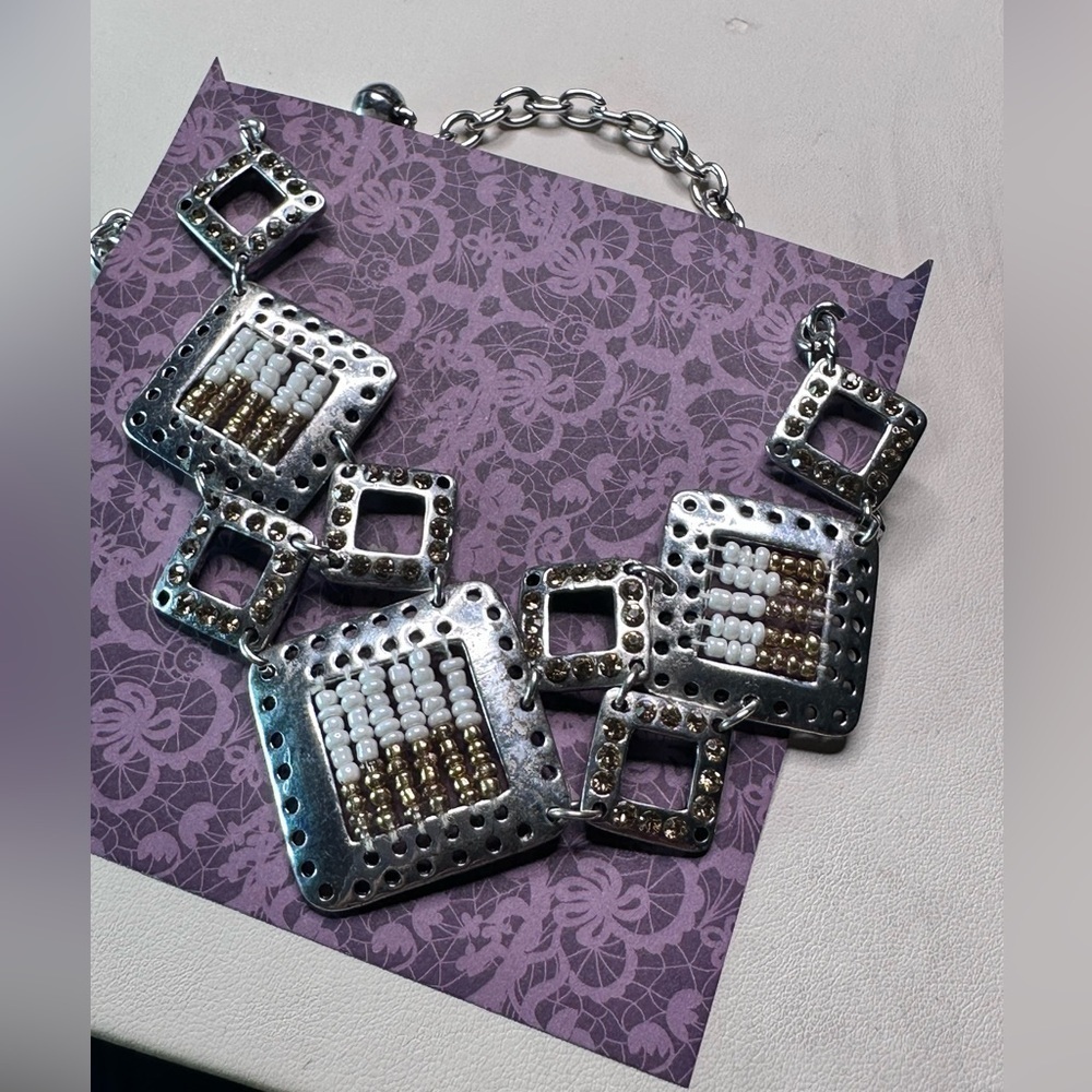Y2K Beaded gold, pearl and silver toned chunky square necklace
